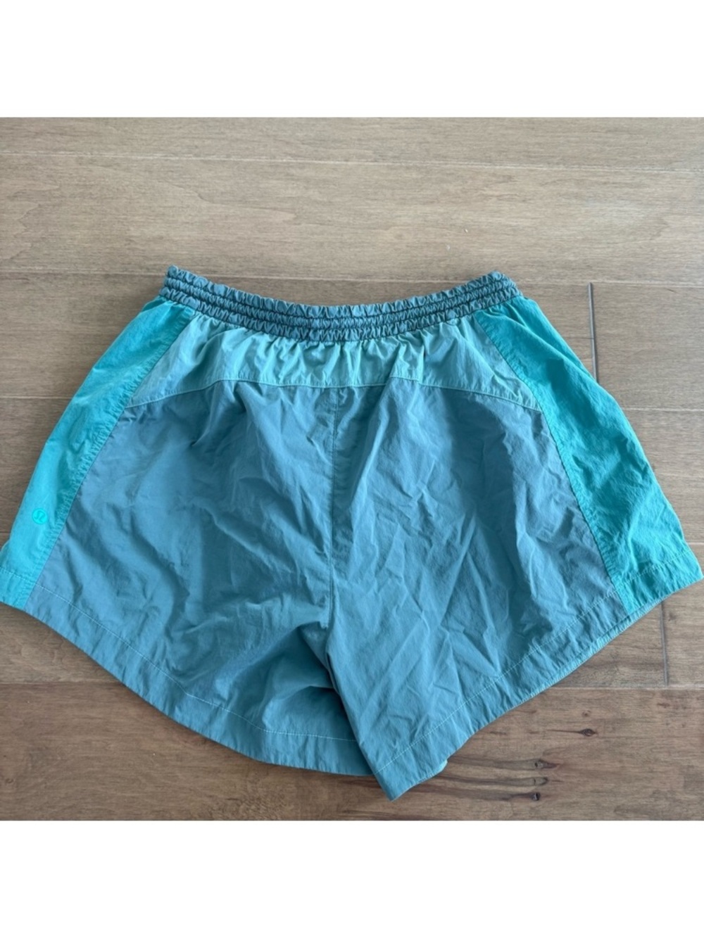 lululemon athletica Two-Tone Teal Athletic Shorts